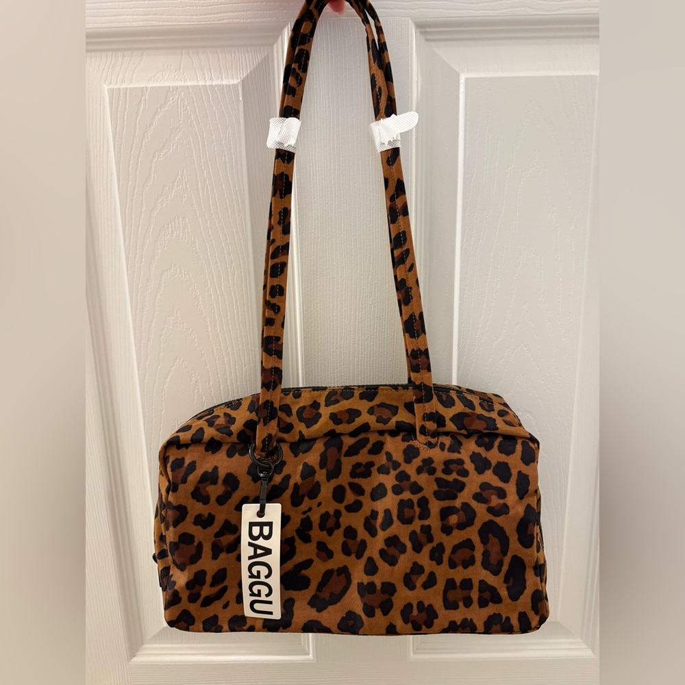 NWT BAGGU Nylon Bowler Bag - Leopard